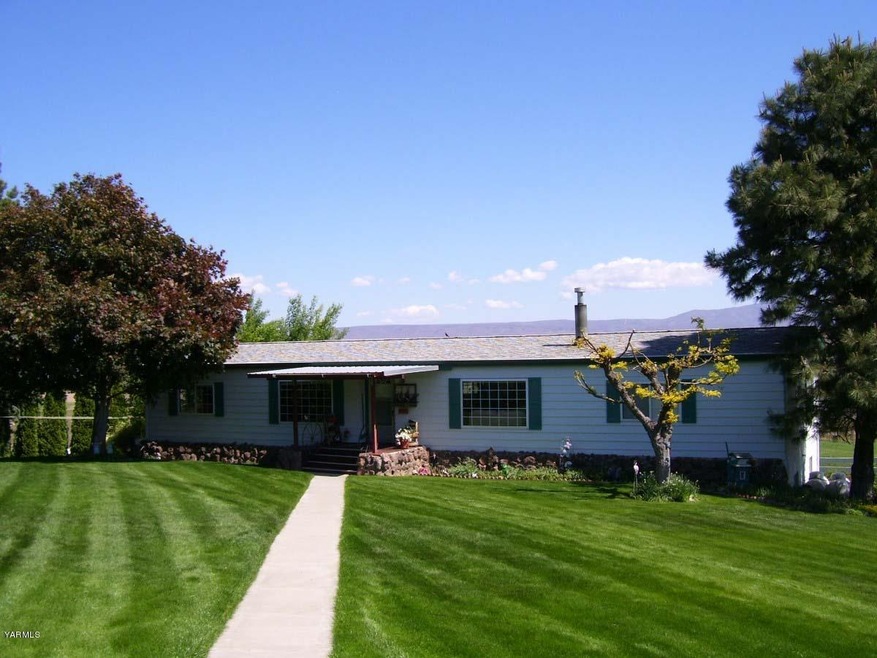 521 Meadowlark Lane