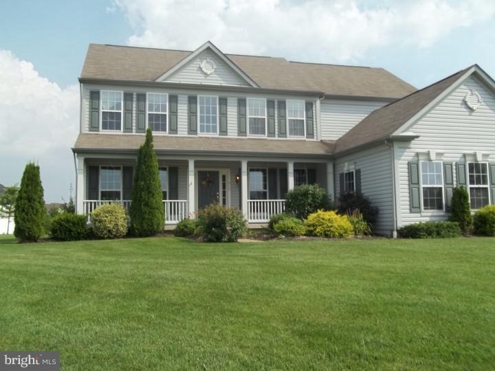 910 Stockton Dr, Mullica Hill, NJ 08062 - photo 1