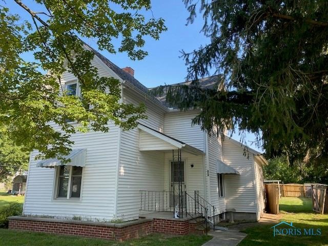 404 W North St, West Unity, OH 43570 - photo 1