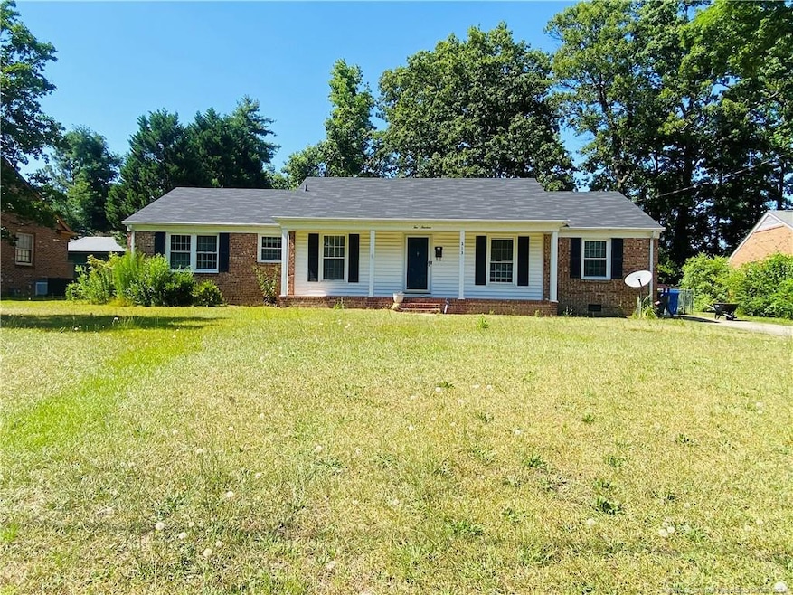 213 Palomar St, Fayetteville, NC 28314 - photo 1