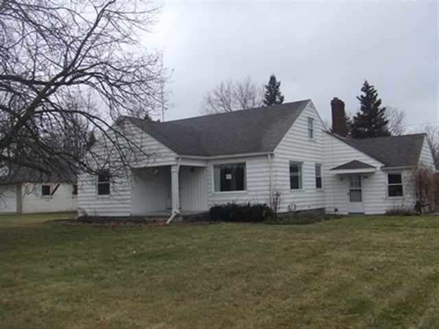 1489 N Oak Rd, Davison, MI 48423 - photo 1