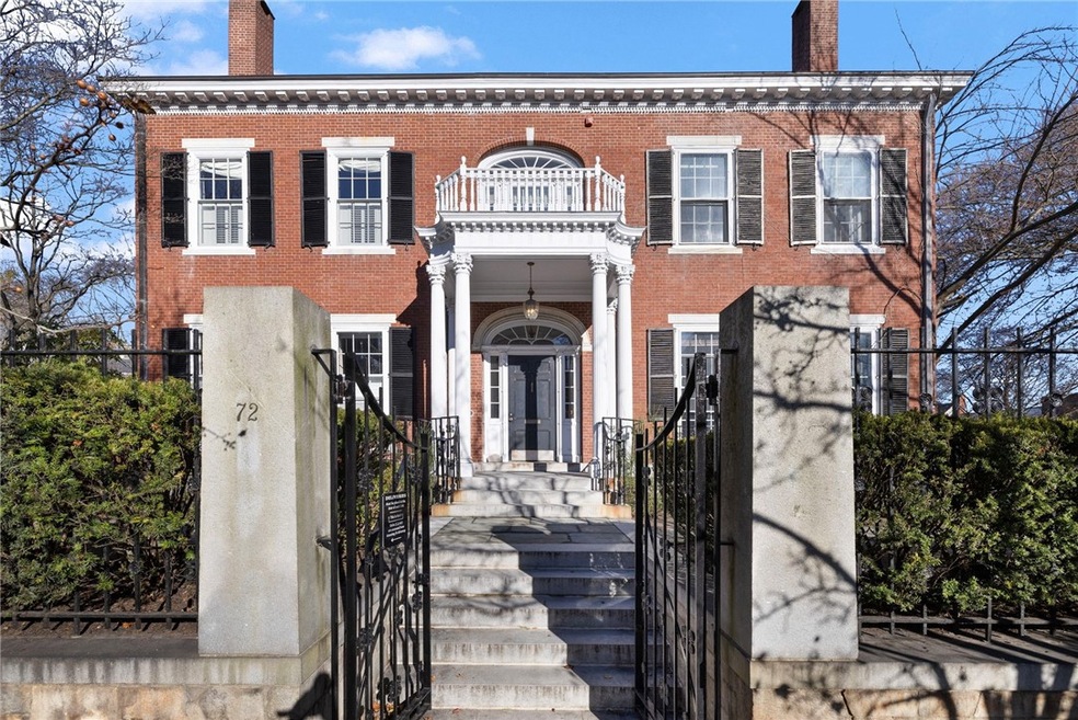 72 Manning St unit 1, Providence, RI 02906 - photo 1