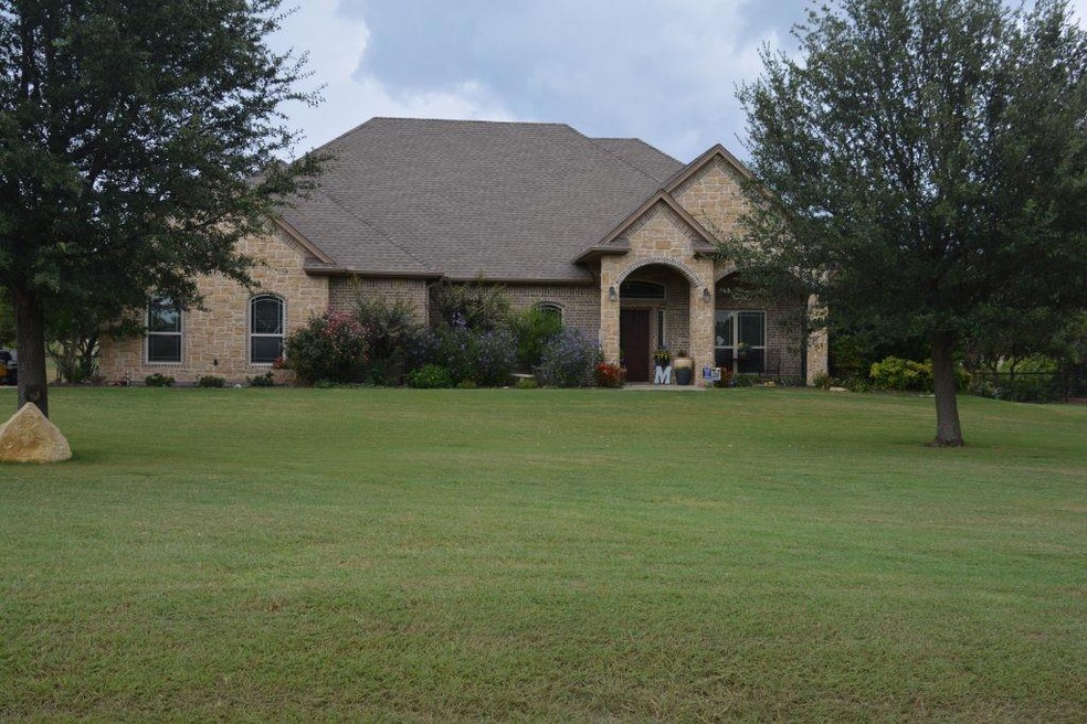 3715 Lonesome Creek Rd, Granbury, TX 76049 - photo 1