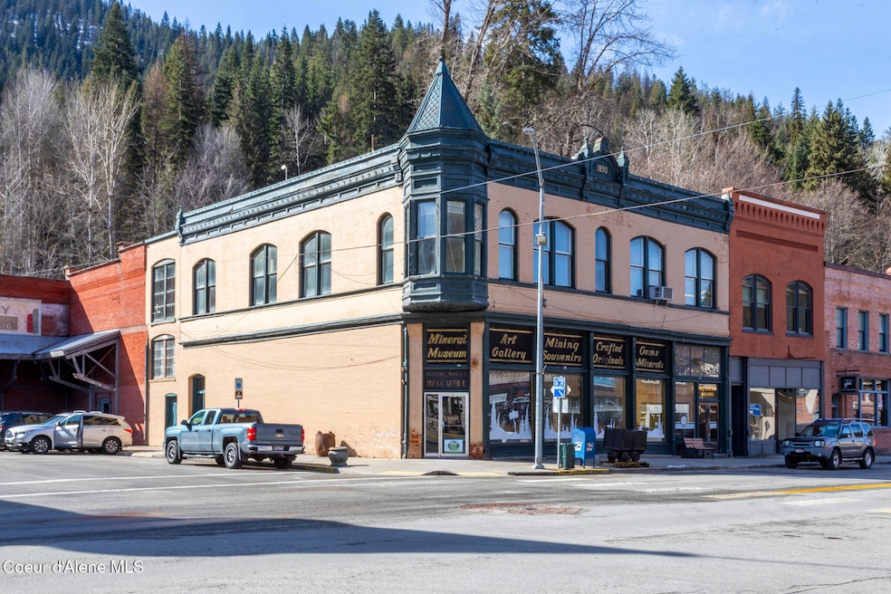 524 Bank St, Wallace, ID 83873 - photo 1