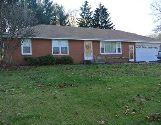 53205 Osage Dr, South Bend, IN 46637 - photo 1