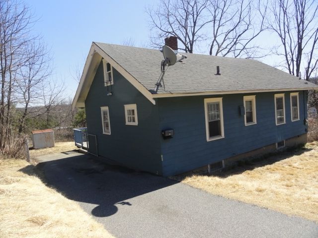 4 Plymouth St, Pittsfield, MA 01201 - photo 1