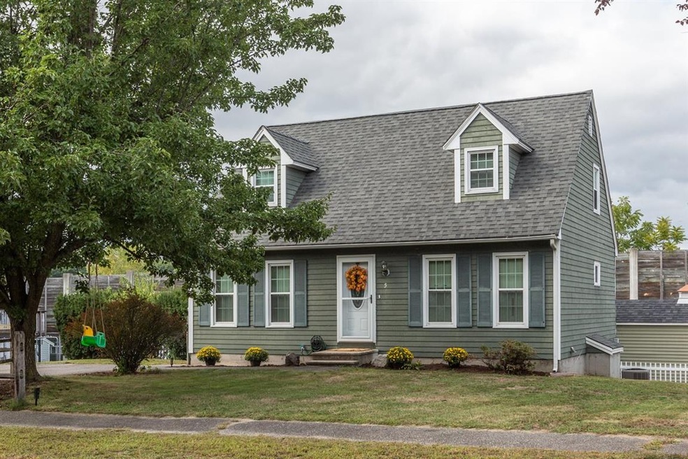 5 Peterborough Place, Nashua, NH 03064 - photo 1