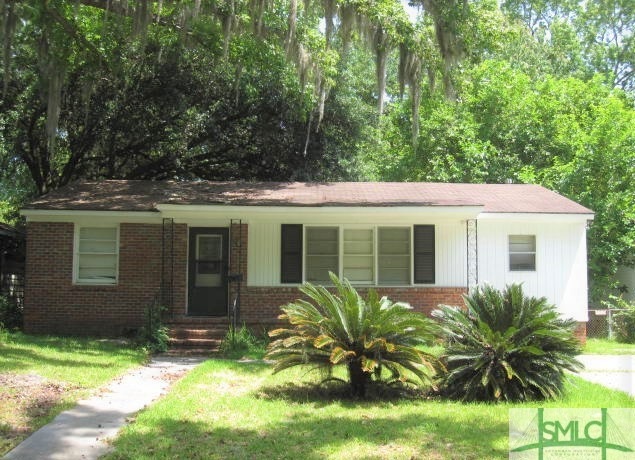 2434 E 39th St, Savannah, GA 31404 - photo 1