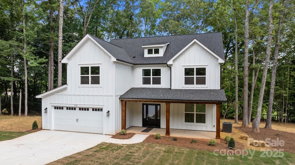 Under Contract $604,900