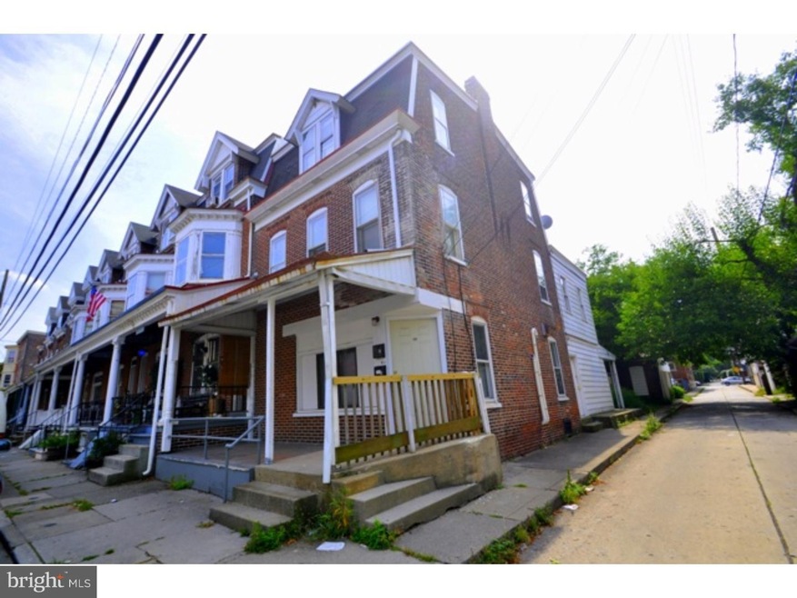 132 N Franklin St unit 1, Allentown, PA 18102 - photo 1