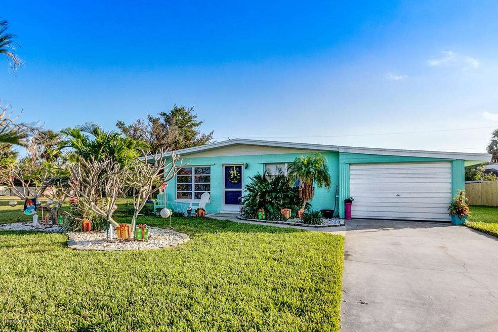 32_381CoralDrive-1624_mls