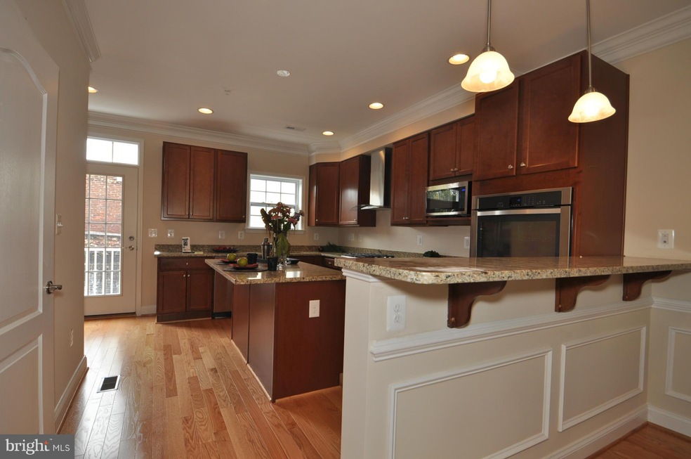 1530 Marshall St, Baltimore, MD 21230 - photo 1