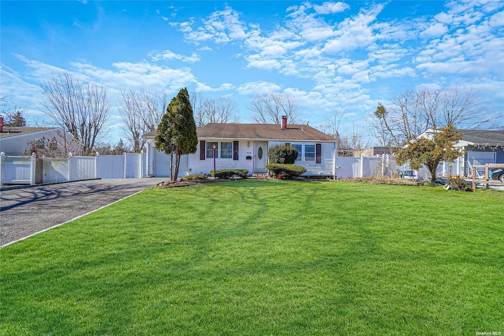 3108 Devon Ave, Medford, NY 11763 - photo 1