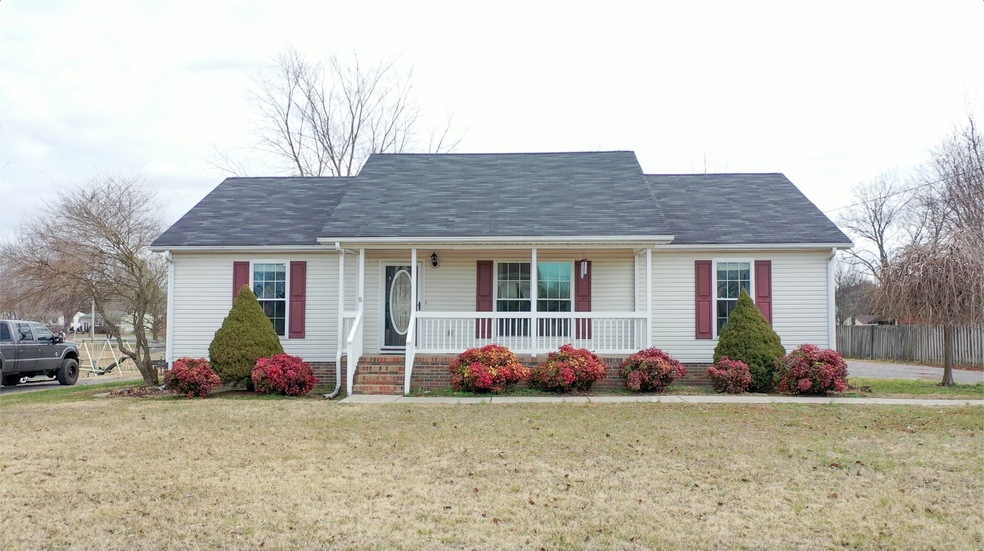 107 Warren Cir, Shelbyville, TN 37160 - photo 1