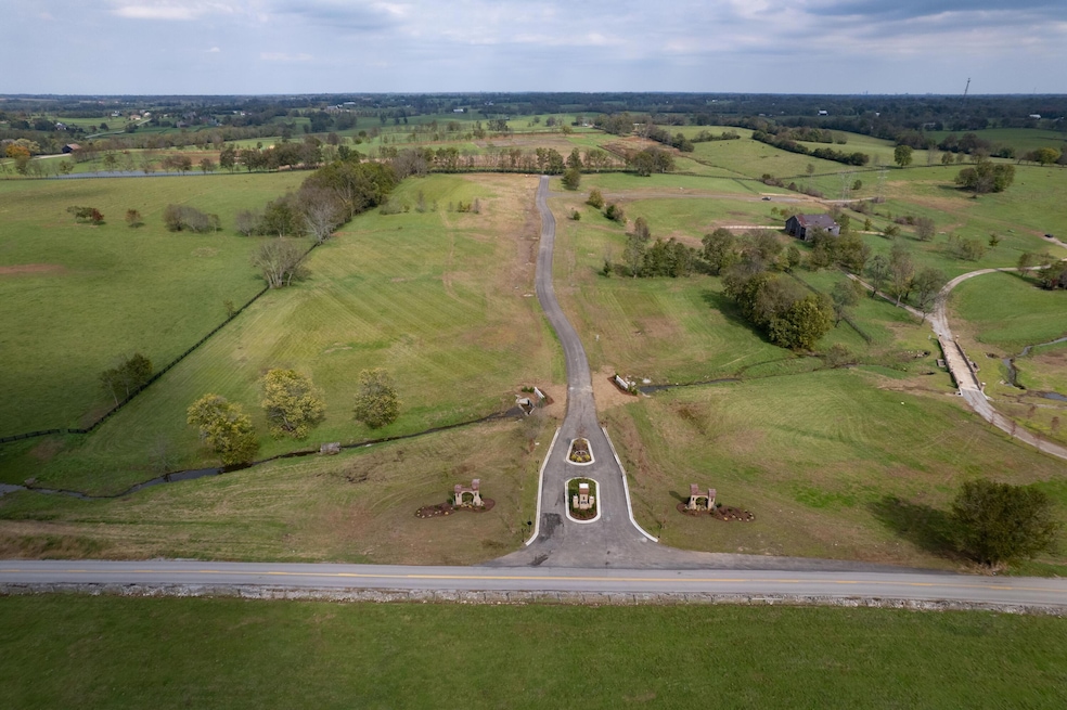 112 Lamplight Landing, Nicholasville, KY 40356 - photo 1