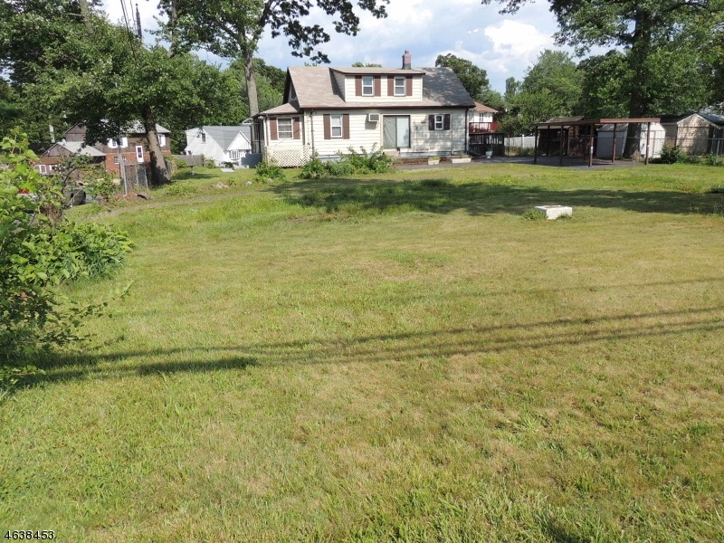 1005 A Wilbur Place, Old Bridge Twp., NJ 08879 - photo 1