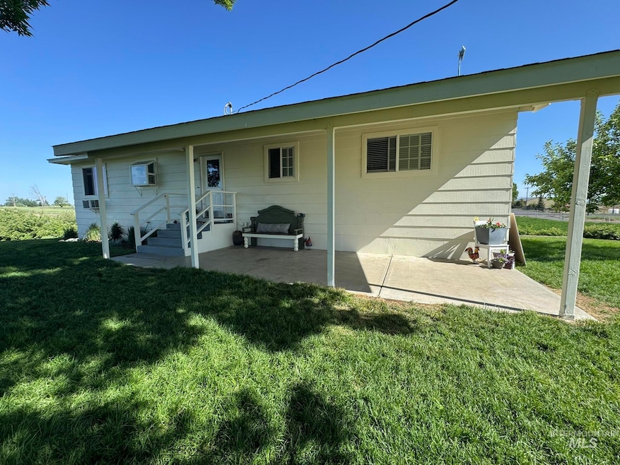 For Sale $650,000 • Co-Listing Agent