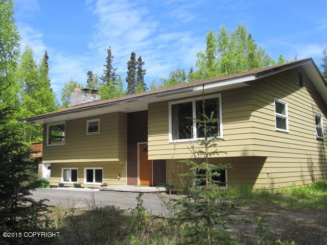 House Exterior 3 May 2015 005