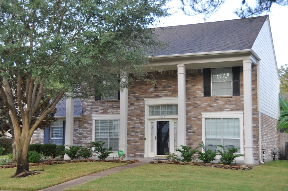 7427 Dogwood Falls Rd, Houston, TX 77095 - photo 1