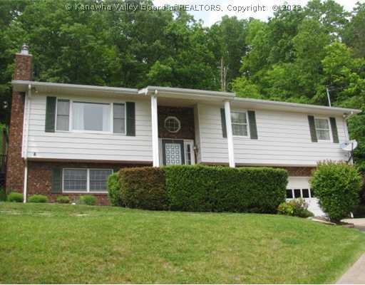 89 Mannon Dr, Alum Creek, WV 25003 - photo 1