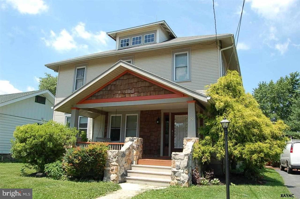 29 Mill St, Stewartstown, PA 17363 - photo 1