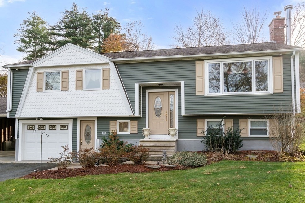 53 Causeway St, Hudson, MA 01749 - photo 1