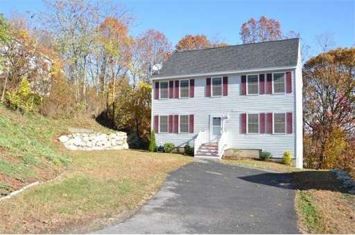 27 Llewellyn St, Lowell, MA 01850 - photo 1