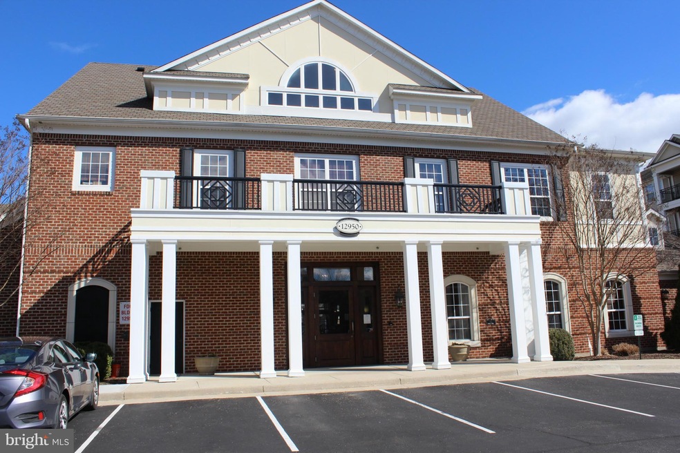 Bryson At Woodland Park unit 122, Herndon, VA 20171 - photo 1