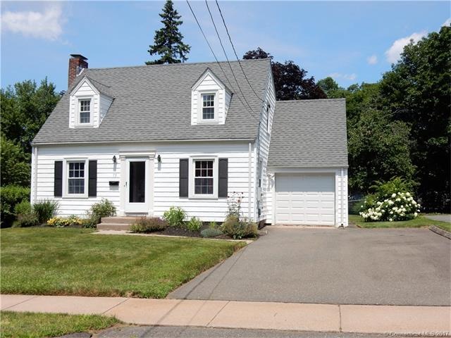 73 Tanner St, Manchester, CT 06042 - photo 1