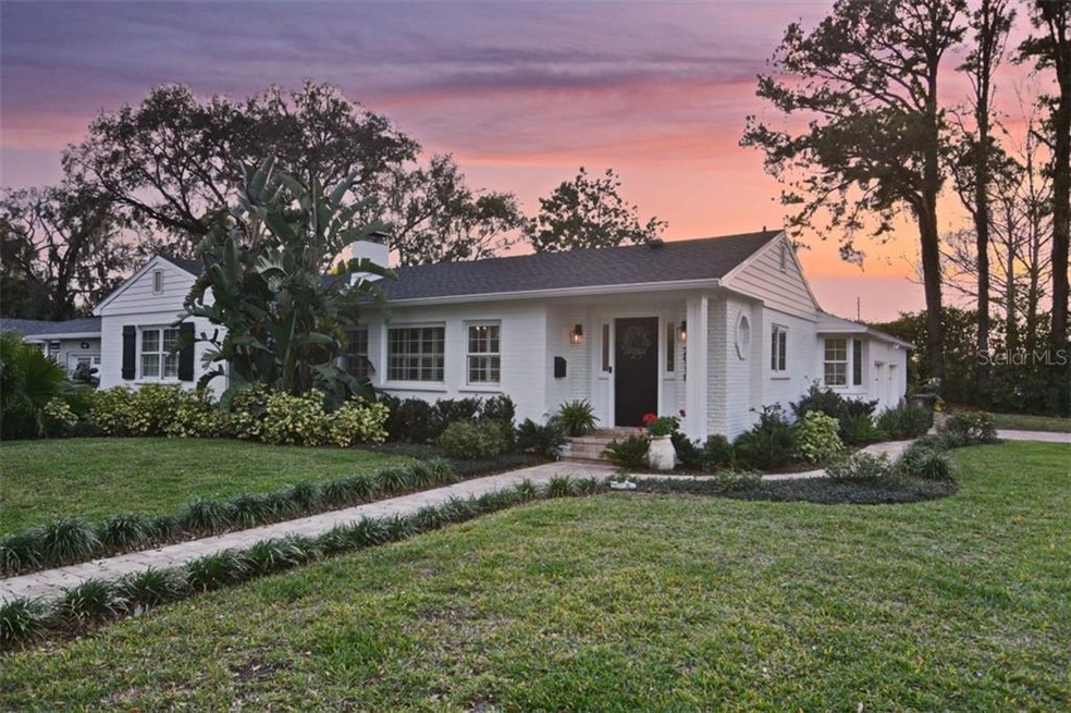 Front Elevation  Facing East   Pic 1