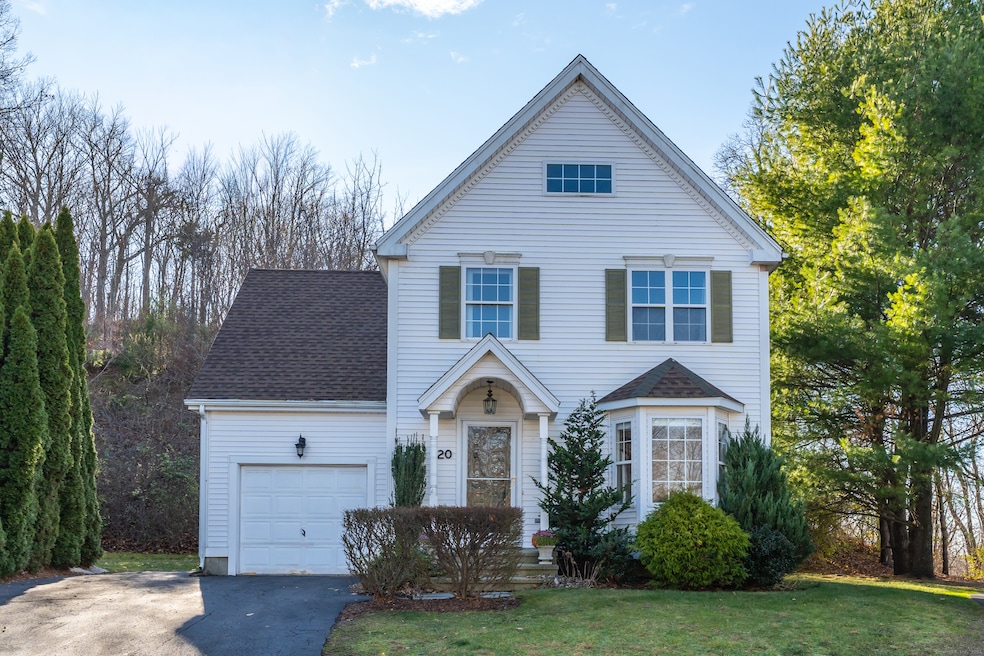 20 Lakeview Dr, Branford, CT 06405 - photo 1