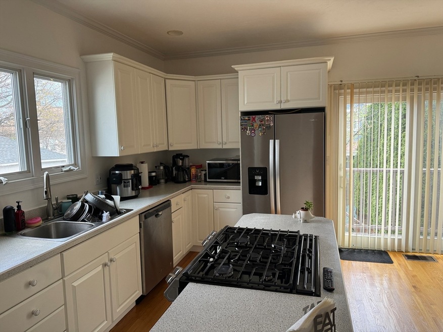 21 Baker St unit 21, Belmont, MA 02478 - photo 1
