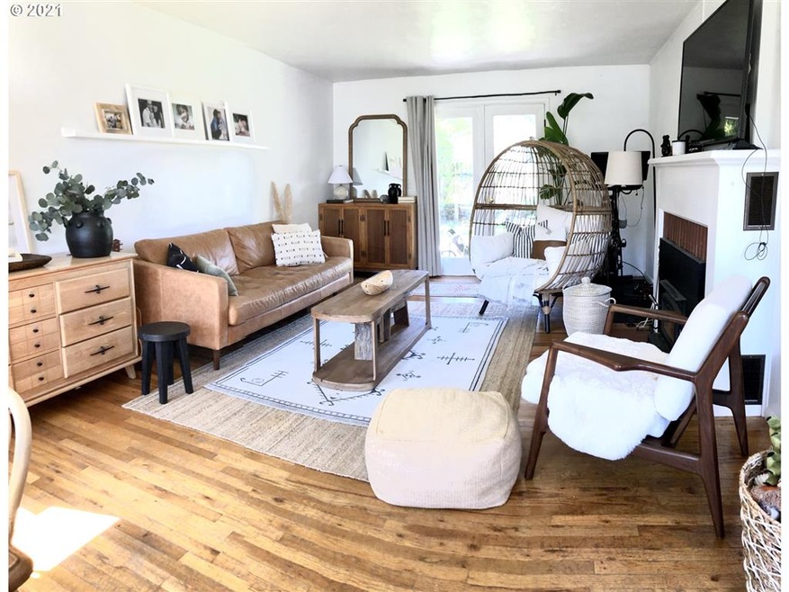 611 N Meridian St, Newberg, OR 97132 - photo 1