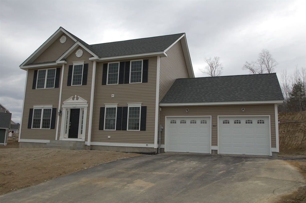 167 Brookview Dr unit 61, Hooksett, NH 03106 - photo 1