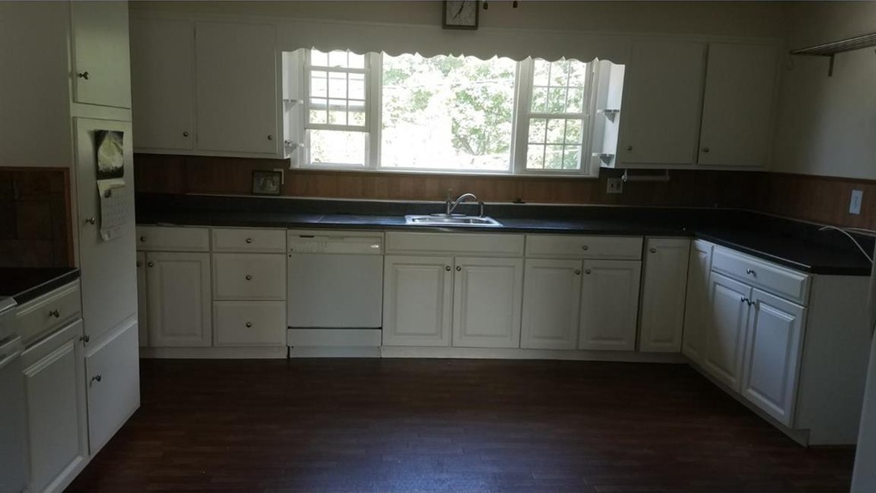 1161 Lawrence Rd, Lawrence Township, NJ 08648 - photo 1