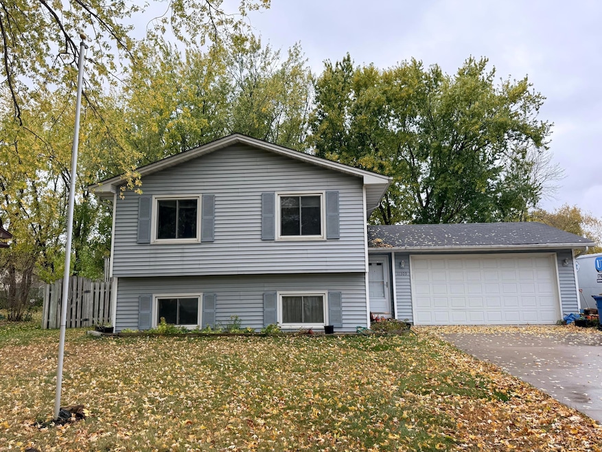 11309 Louisiana Ave N, Champlin, MN 55316 - photo 1