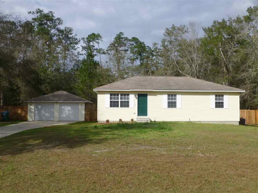 62 Greenleaf Ln, Crawfordville, FL 32327 - photo 1