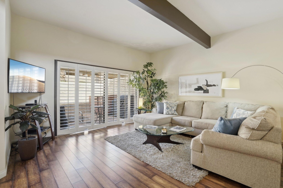 4-web-or-mls-Foxtail Ln-3005-004