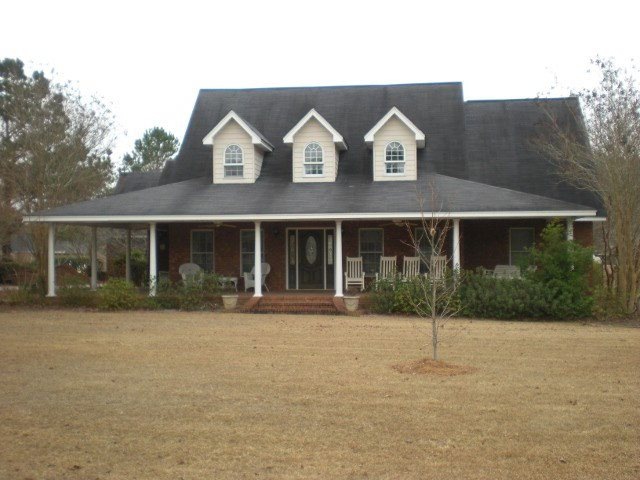 257 Cedar Dr, Broxton, GA 31519 - photo 1