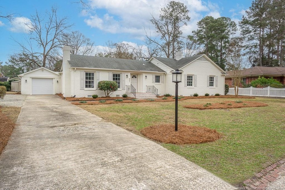 407 Northview Dr, Fayetteville, NC 28303 - photo 1