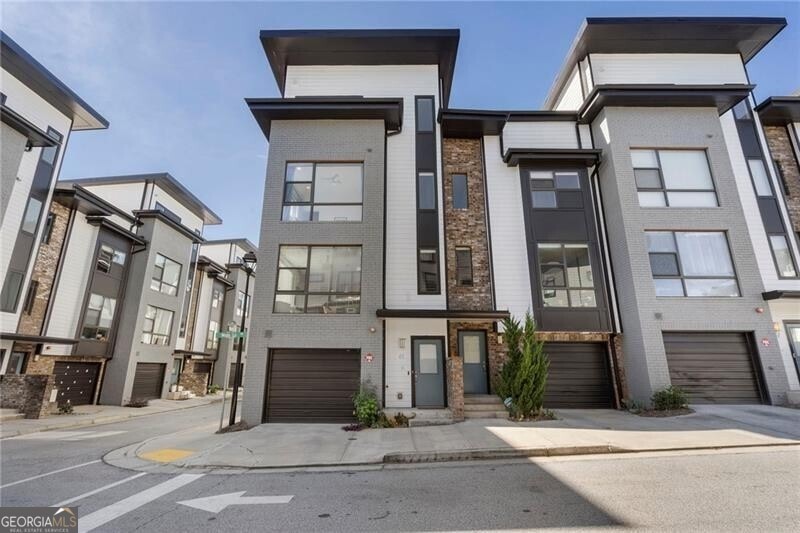 61 Moda Ln SE, Atlanta, GA 30316 - photo 1