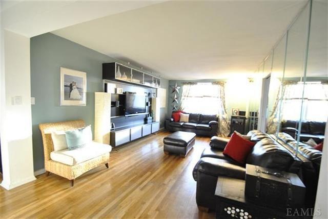 3065 Sedgwick Ave unit 3B, Bronx, NY 10468 - photo 1