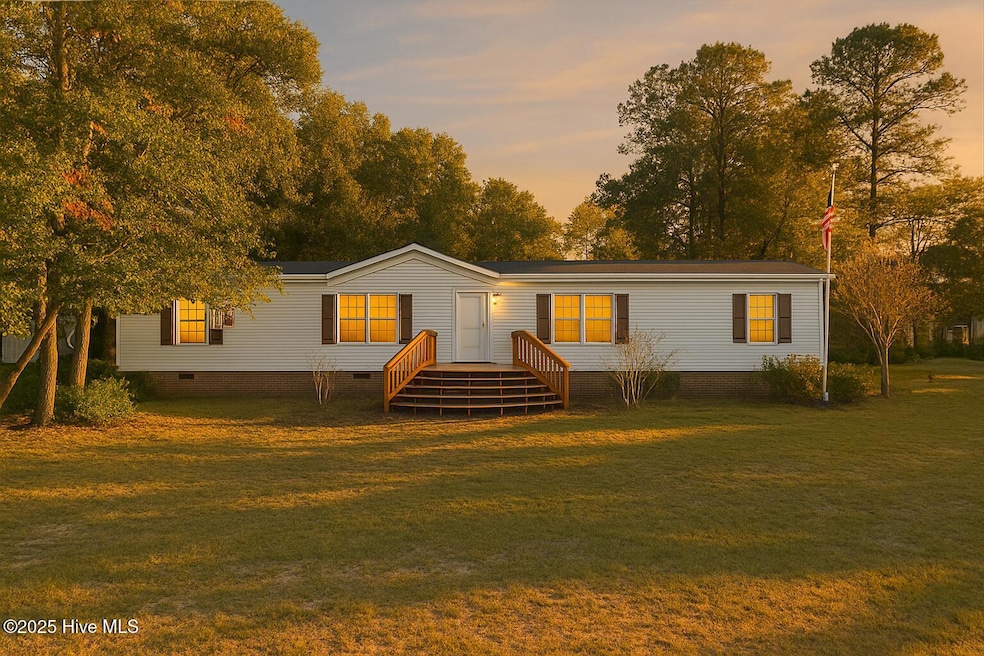 685 Beachwood Dr SE, Bolivia, NC 28422 - photo 1