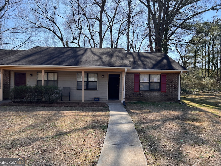 147 Kimberly Way SW, Marietta, GA 30064 - photo 1