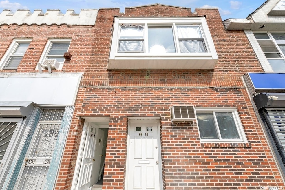 96-17 69th Ave unit 1, Forest Hills, NY 11375 - photo 1