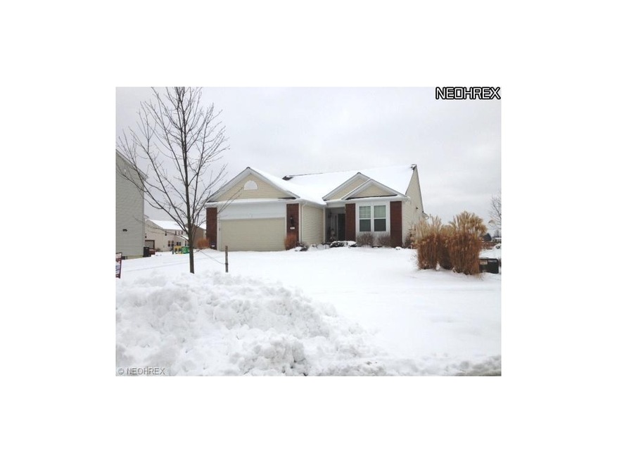 Hasting Dr., Medina, Better than New Ranch w Full Basement!