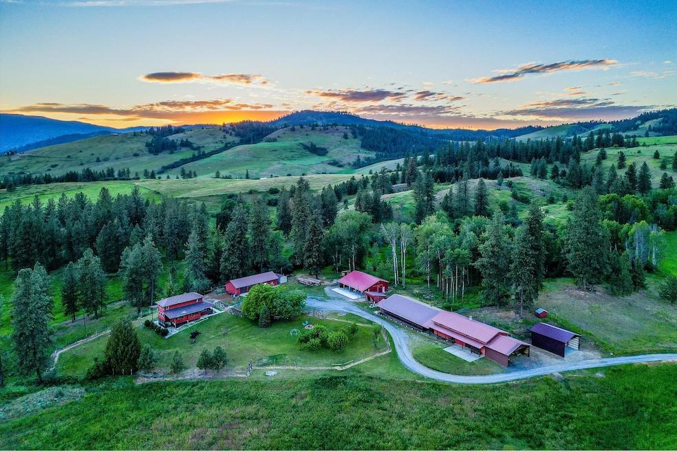Sold $895,000