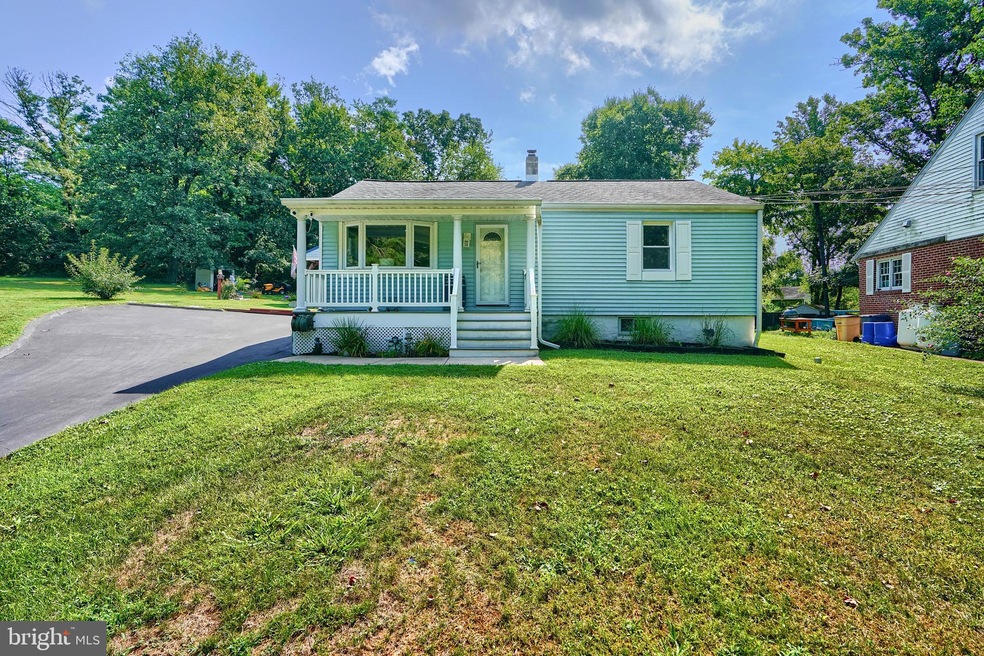 5121 Viaduct Ave, Halethorpe, MD 21227 - photo 1