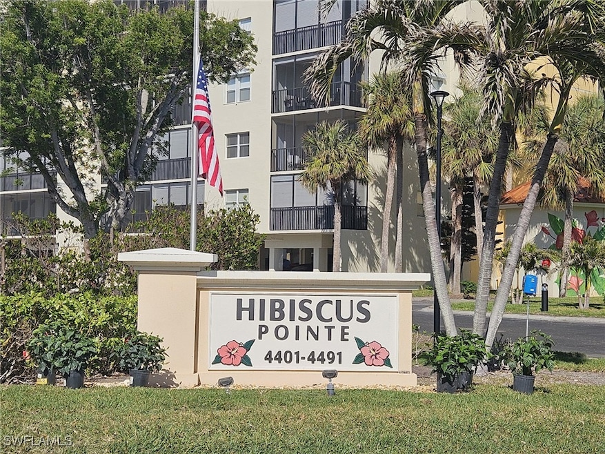 Hibiscus Boat Dock Bay Beach #20 Ln unit 20, Fort Myers Beach, FL 33931 - photo 1