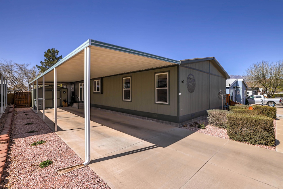 Carport/Exterior Home